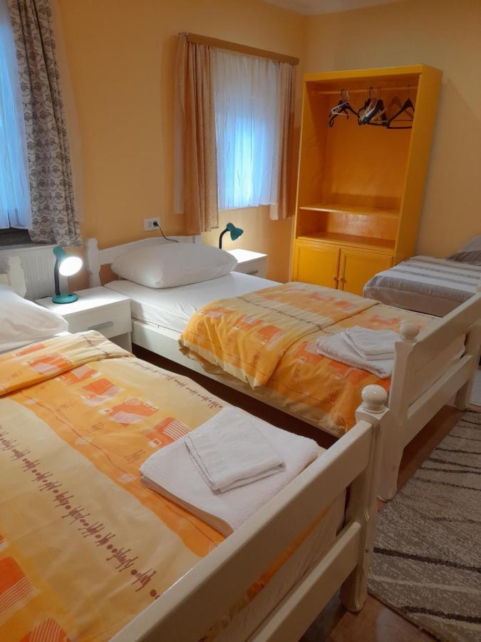 Apartman Peric Apartment Dakovo Luaran gambar